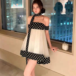 法式千金风波点拼接连衣裙女26夏季新款可爱抹胸娃娃裙小个子短裙