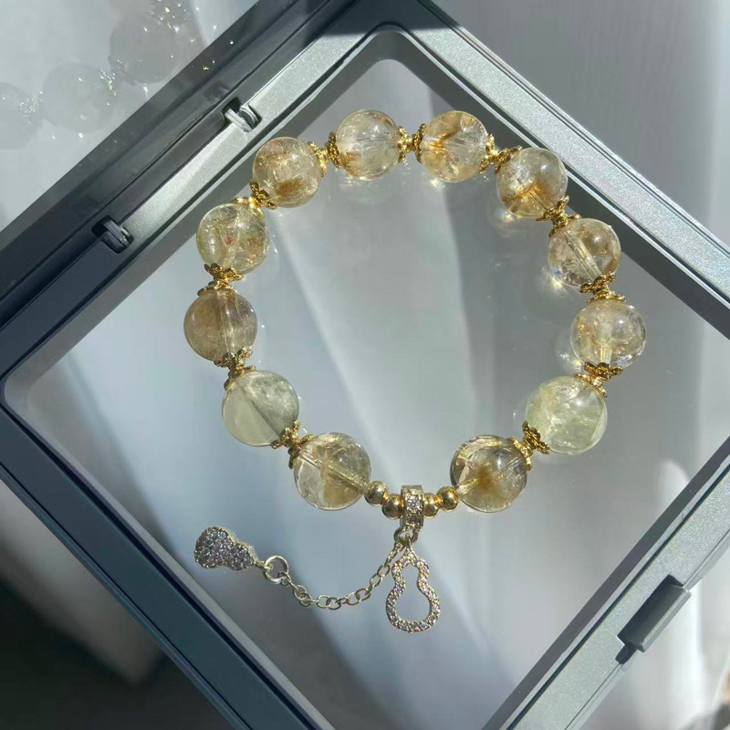 Natural Crystal And Gemstone Jewelry Brings Luck, Conveying Warmth, Clarity And Gentle Positive Energy, Making Every Day Feel Peaceful And Grounded. I_voghion.com