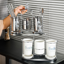 �p�ݿ����ռ{�м��ÿ���Ͱ�rˮ����Ͳ�ڒ�N������ܿ�t�ܿ��ӻ\