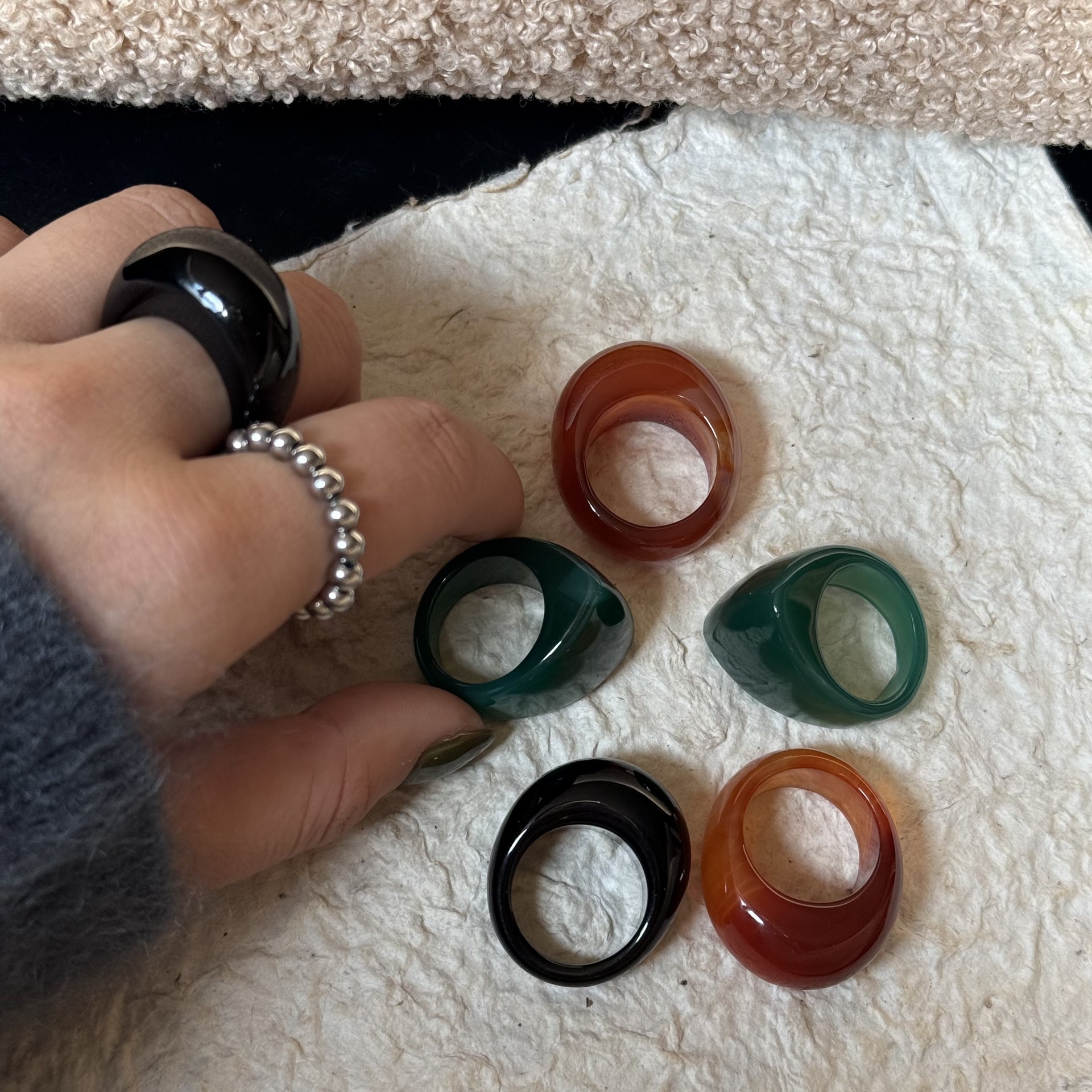 阿水同款個性ins黑色紅色綠色瑪瑙戒指法式簡約戒指小眾復古指環