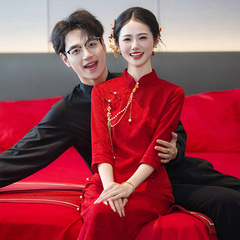 新しい中国風の赤い改良されたチャイナドレス乾杯花嫁 2025 婚約ドレスハイエンドの新しい結婚式の若いドレス