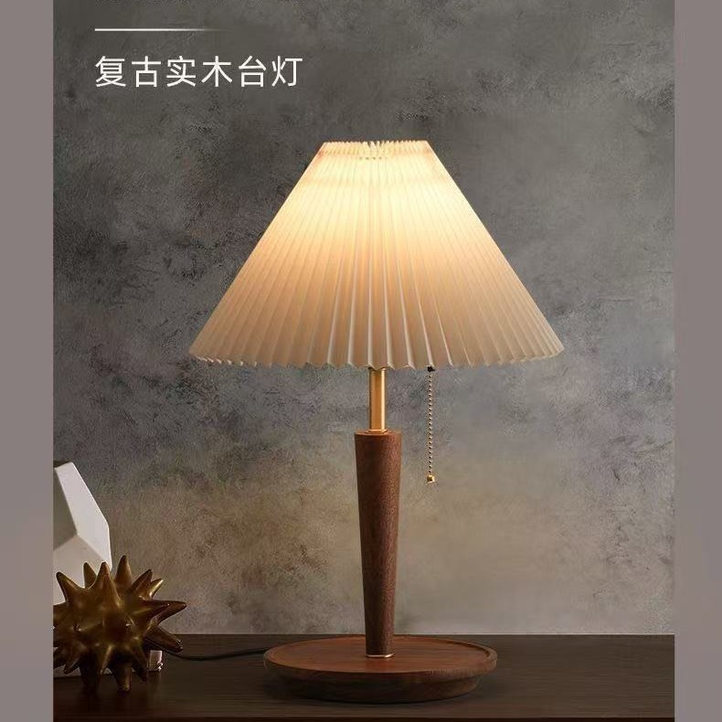 批发台灯百褶简约卧室床头书房ins少女胡桃木调光铜可复古氛围灯|undefined