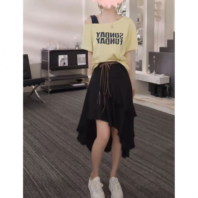 夏の新作ゆったりスリムTシャツトップスーツ、ファッショナブルで多用途、ウエスタンスタイルのハイウエストスカート2点セット|undefined