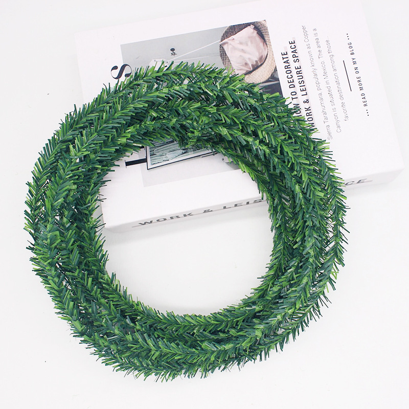 Manufacturer Supplies 1.5cm Christmas Decoration Wire Pine Needle Strips for Random Shape Garland Accessories Rattan 5m Christmas Tree