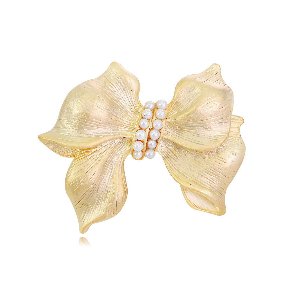 Elegant Glam Bow Knot Alloy Plating Inlay Artificial Pearls Women's Brooches display picture 2