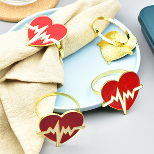 Napkin ring European alloy napkin buckle modern simple fashion love napkin ring napkin ring Red peach heart