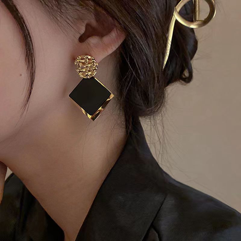 Geometric square small design retro black earrings
