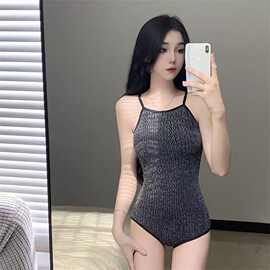 黑闪连体游泳衣女专业竞速游泳馆低叉三角大包臀遮肚显瘦美背泳装