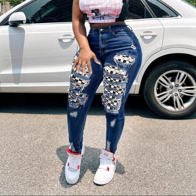 European and American New Style Women's Sexy Peach Butt Patch Button Placket Tight Casual Fashion Stretch Ripped Jeans