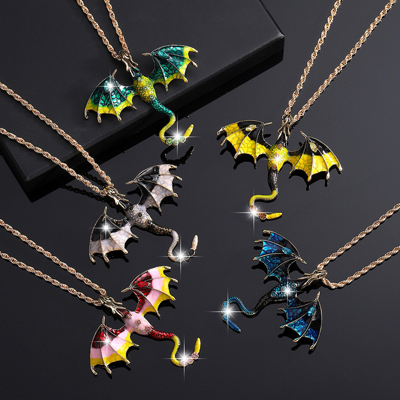 1 Piece of Personalized Cartoon Fashion European and American Style Alloy Creative Flying Dragon Little Monster Pendant Necklace for Men and Women for Party Wear 1 Piece of Personalized Cartoon Fashion European and American Style Alloy Creative Flying Dragon Little Monster Pendant Necklace for Men and Women for Party Wear