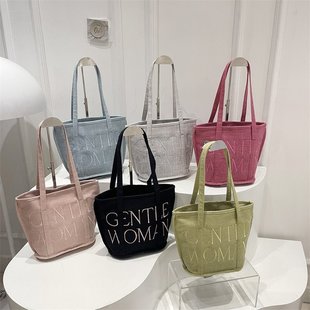 �羳���ذ����������eŮ��ins�L�W���μ�б����ճ�Ҹ��ͨ�ڴ��
