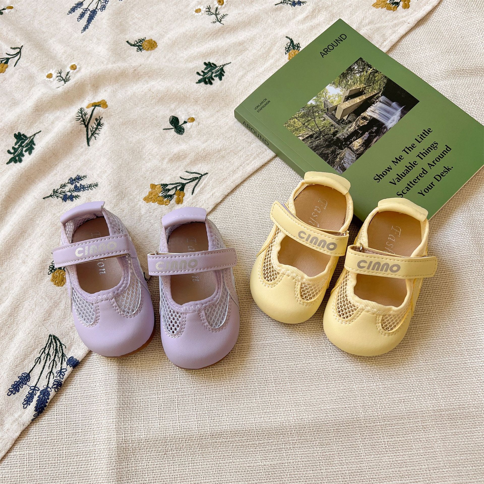 Baby Girl Breathable Mesh Sandals Summer Fashion Princess Small Flats Girls Baby Soft Sole Toddler Shoes 1 to 3 Years Old