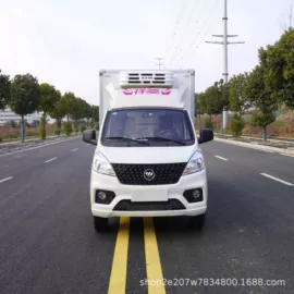 保温车;道路清障车;垃圾车