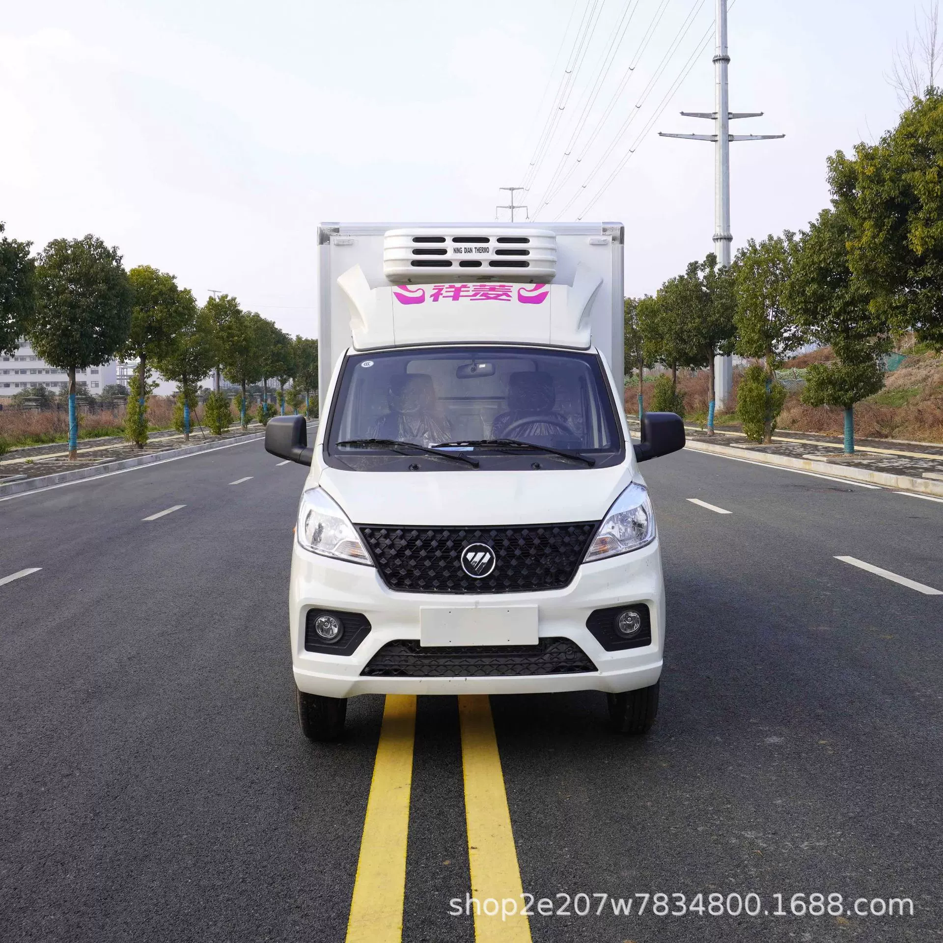 2.8米小型厢式冷藏车祥菱V后单胎牛羊肉肉钩保温车汤圆水饺运输车