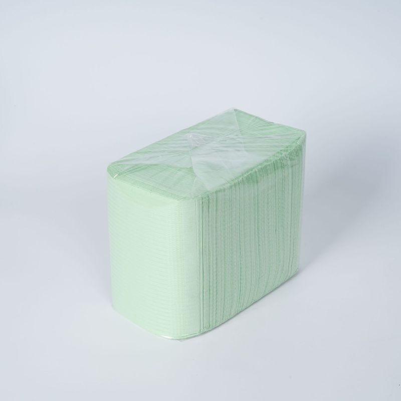 メーカーは使い捨ての布を販売しています。|undefined