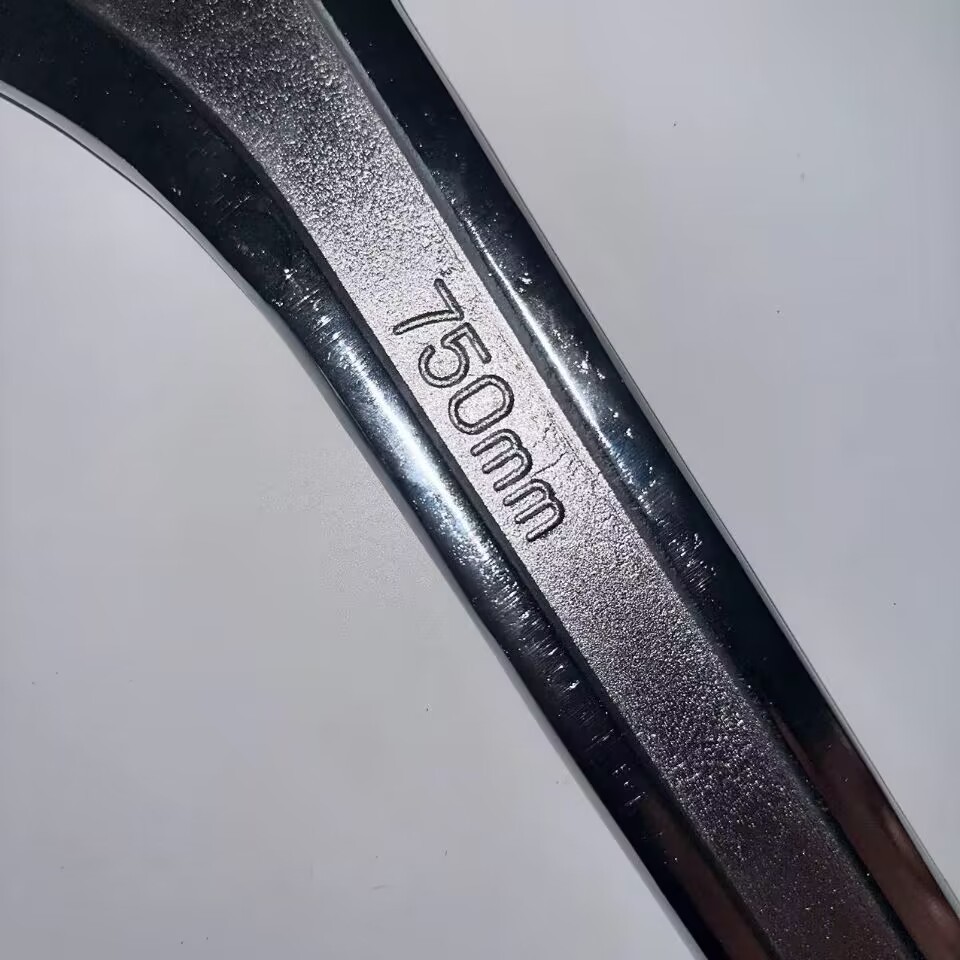 Los fabricantes suministran llave de 30 pulgadas llave ajustable 750MM llave ajustable llave grande herramienta de mano