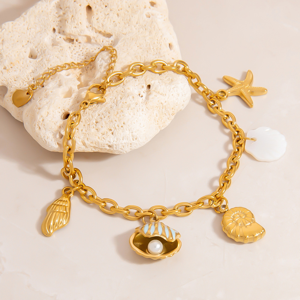 Stainless Steel Pearl Bracelet Plated with 18K Gold Conch Shell Pendant High-End Ins Style Jewelry Hand Jewelry for Women