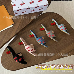 �W�����Q���Ҹ���ЬŮ�⴩2025�ļ��ٴ���|�̽�ţ�в�ӡ��һ����
