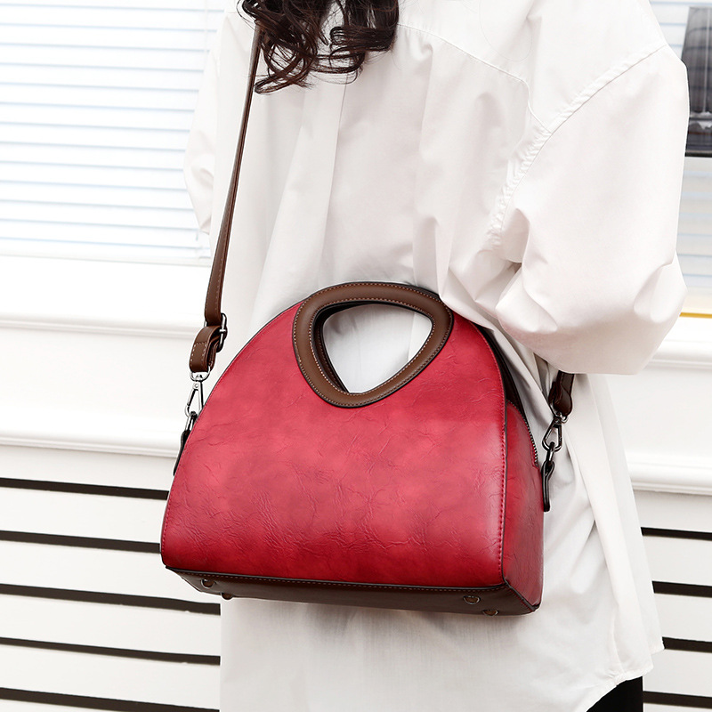 Bolso de las mujeres 2023 nuevo bolso retro europeo y americano nicho diseño Moda gran capacidad bolsa de mensajero