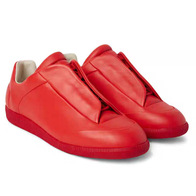 2025 Trendy Hot-Selling European and American Women's Shoes, Sports Shoes, Low-Cut Fashionable Black and White Red Shoes, Round-Toe Factory Casual White Shoes