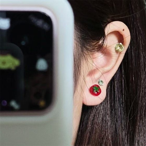 Cute Mini Tomato 925 Silver Needle Ear Stud Creative Design Cartoon Cute Mini Tomato Ear Clip Ear Bone