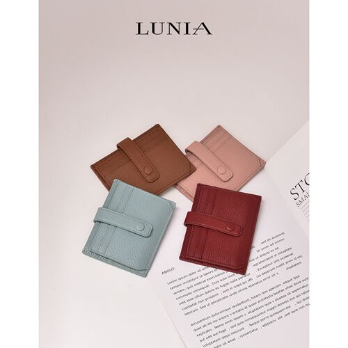 Large capacity ultra-thin women's Korean multi-card slot card holder, stylish and compact, suitable for short women.