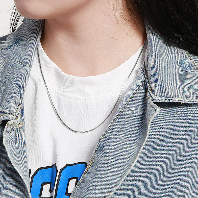 Minimalist Snake Necklace Stainless Steel Jewellery For Unisex_voghion.com
