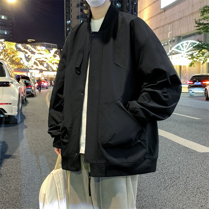 2024 Весна Новый в гонконгском стиле куртка со стоячим воротником Свободная куртка больших размеров Толстая однотонная бейсбольная форма пилота куртка