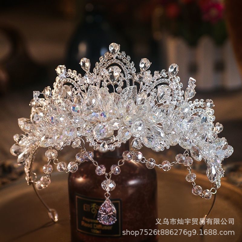 2024 verano explosivo material de aleación galvanizado estilo simple princesa corona de cumpleaños corona de boda corona de novia