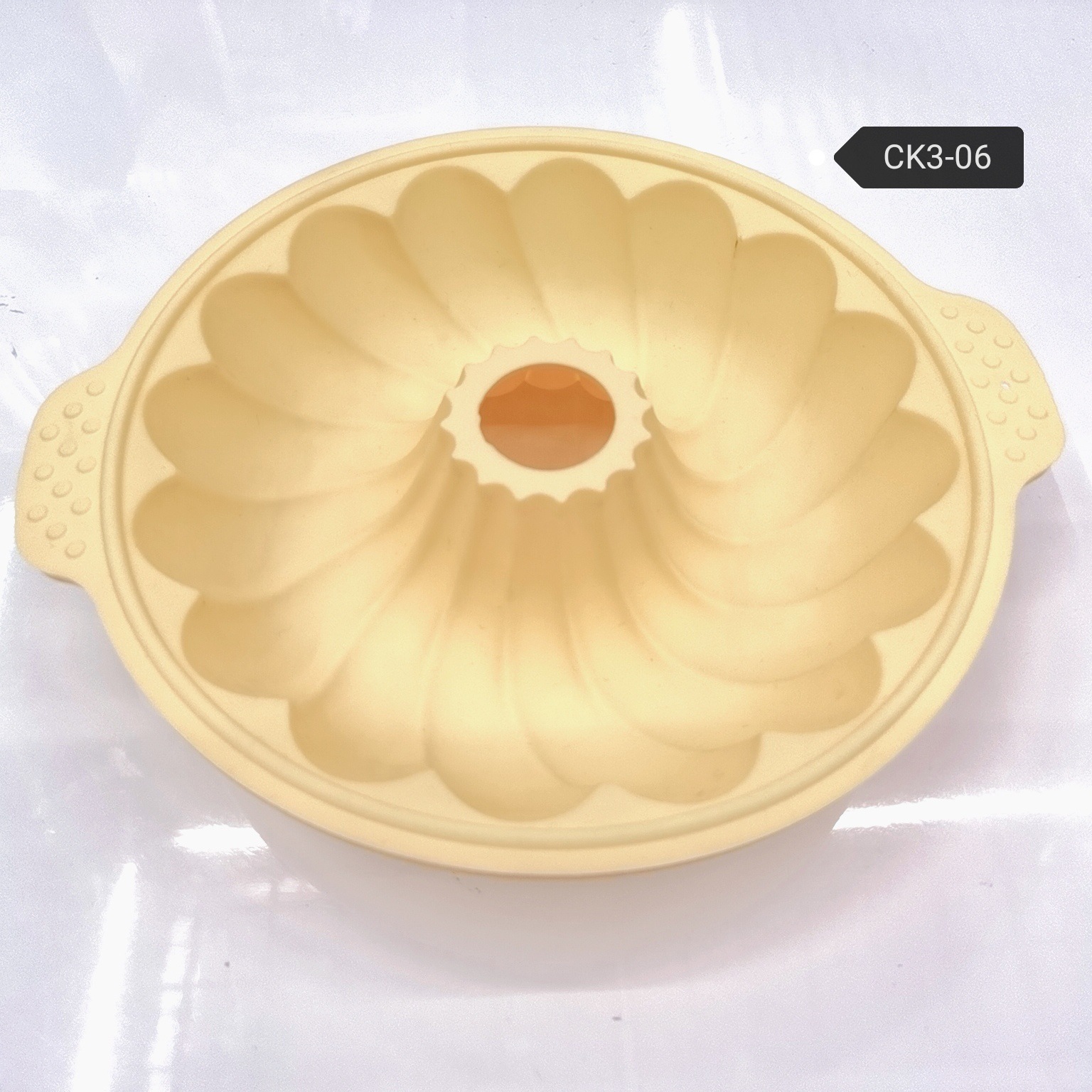 ����ֱ������Ϲϵ���ģ�ݷ�轺������沼��Ľ˹ģ�決����