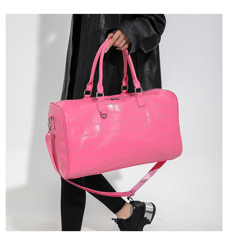 Femmes Grande Faux Cuir Couleur Unie De Base Style Classique Carré Fermeture Éclair Sac De Voyage display picture 6