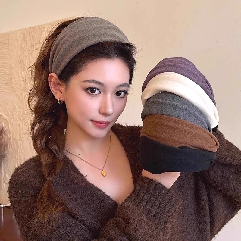 Retro otoño y invierno ancho gafas de peluche para mujeres 2025 nuevo lavado de cara gafas de cabello de alta calidad estilo estilo estilo estilo extranjero accesorios para el cabello