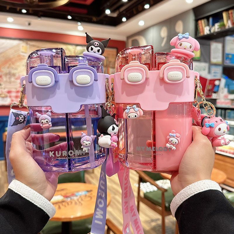 子供用ウォーターカップ、可愛くて見栄えの良い、二重ドリンクカップ、高温耐性プラスチックストローカップ、学校用の特別なポータブルカップ|undefined