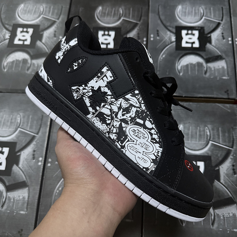 Comercio exterior transfronterizo al por mayor DC zapatos casuales zapatos de skate hombres y mujeres zapatos deportivos de estilo europeo y americano zapatos de estilo de estilo de vaca ancho zapatos de moda