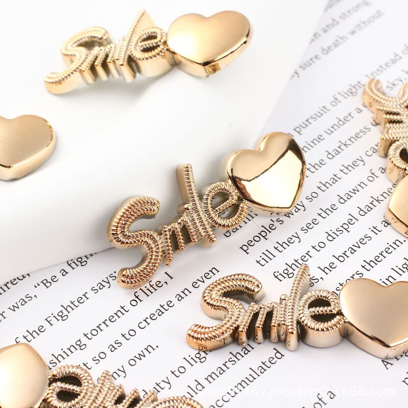 Simple woven letter heart electroplated plastic DIY handmade accessories versatile shoe buckles clothing accessories decorative buckles Simple woven letter heart electroplated plastic DIY handmade accessories versatile shoe buckles clothing accessories decorative buckles