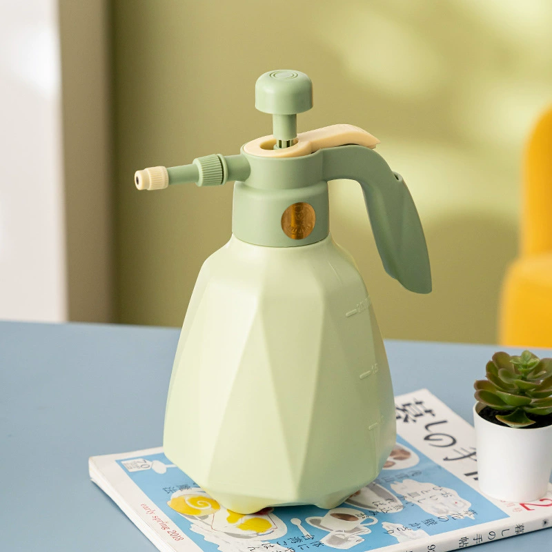 Распылитель для полива цветов