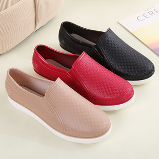 �r����ЬŮ���˵͎ͷ����\�ڏN����ˮЬ��׶�Ͳ�����zЬ�n��ˮѥ