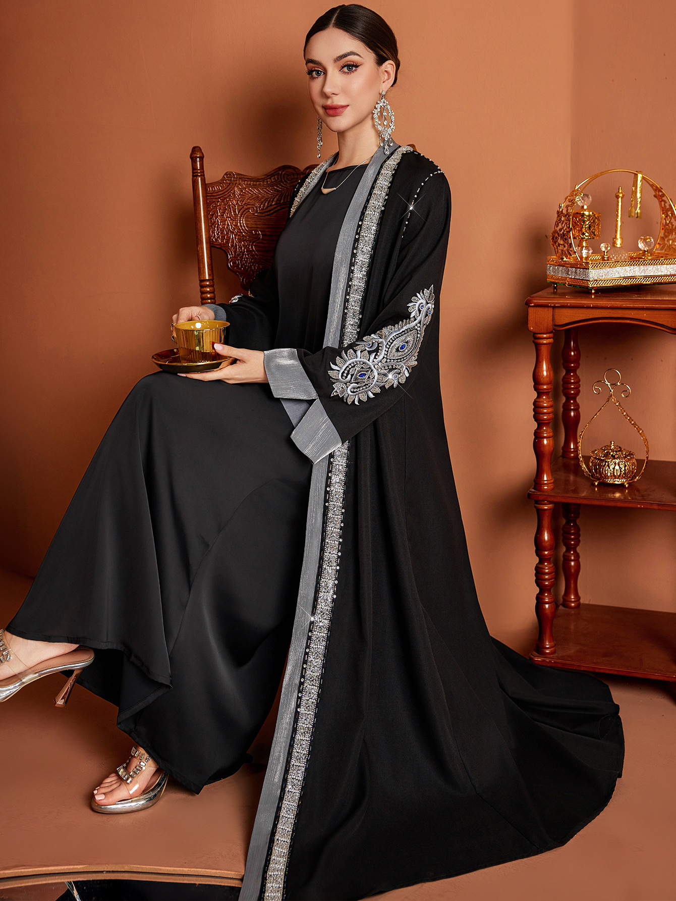 Handbesticktes Blumen Abaya Kleid Mit Strass Für Damen_voghion.com
