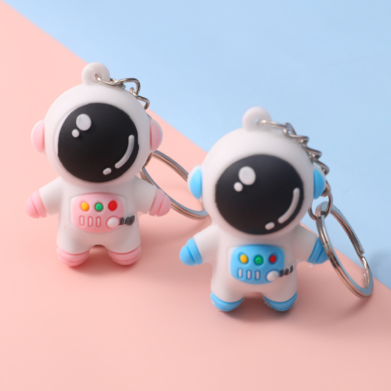 Cartoon Astronaut Keychain Astronaut Decoration Key Chain Small Accessories Student Cute Mobile Phone Bag Pendant