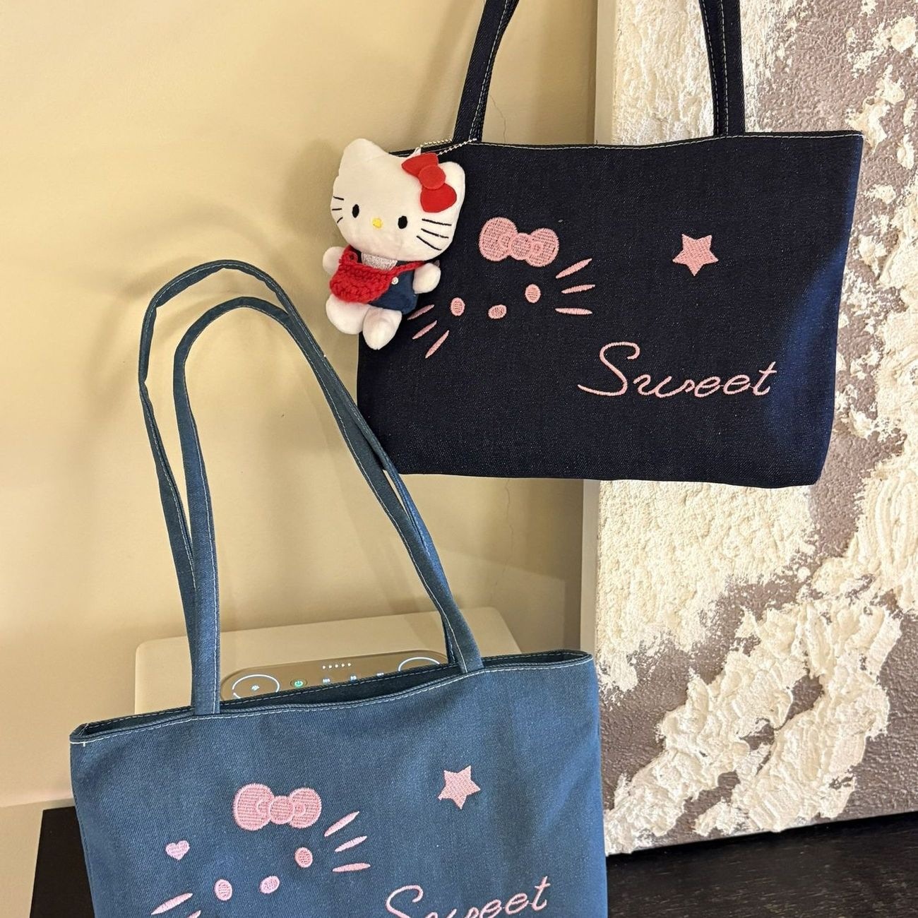 Cute denim kitty canvas bag, new embroidered shoulder bag, large-capacity tote bag, new style, J9