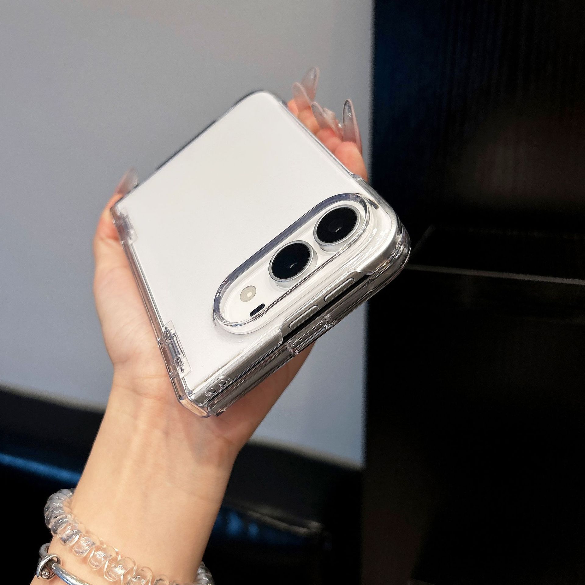 Funda Plegable para Celular iPhone Duo de PC Transparente Antigolpes image 4