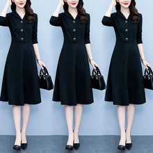2025春装长袖连衣裙女中长款春秋季新款大码修身显瘦高级感小黑裙