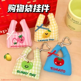 布贴;挂饰挂件;靠垫/抱枕