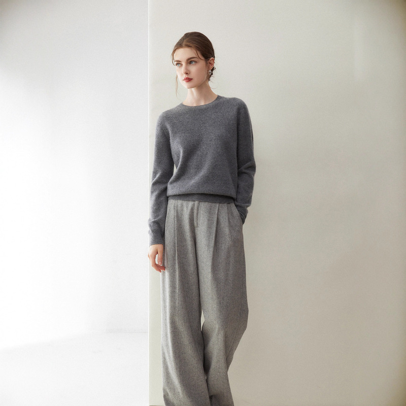 2025 New Autumn and Winter Round Neck 100% Pure Cashmere Sweater Women's Loose Top with High-Bottom Sweater