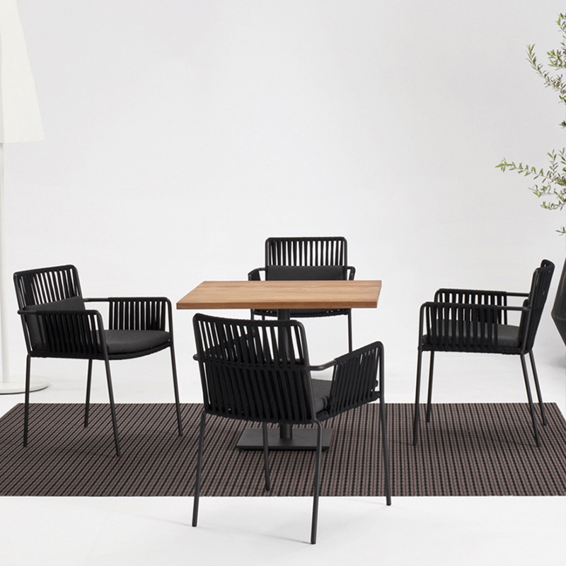 Mesas y sillas al aire libre Patio Terraza Restaurante Ratán Impermeable Bar exterior Mesas y sillas Terraza Balcón Jardín de ocio Silla de mimbre