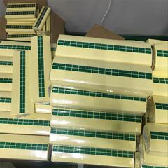 Factory Wholesale Colorful High Adhesion Easy Tear Peel-and-Stick Label PET Phone Screen Protector