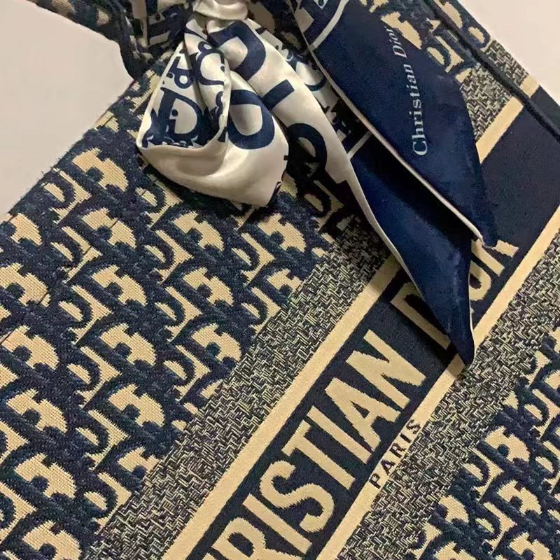 2024 nuevo bordado de letras clásicas de tres en D, una variedad de patrones, bolso de compras portátil de gran capacidad, damas