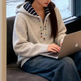 韩系慵懒风软糯连帽针织上衣女2025冬季新款大码胖MM宽松减龄毛衣