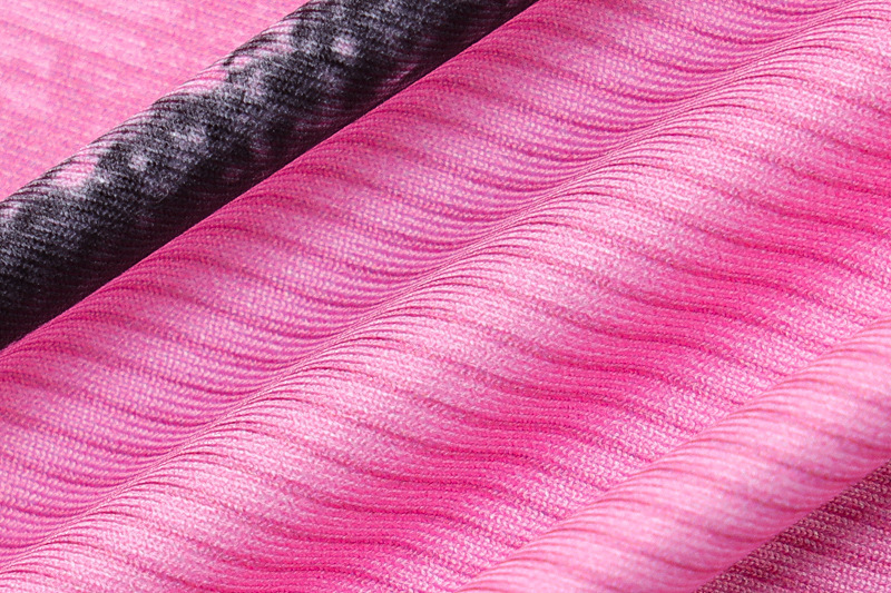 Title 17, Top senza maniche corto con scollo rotondo da d...