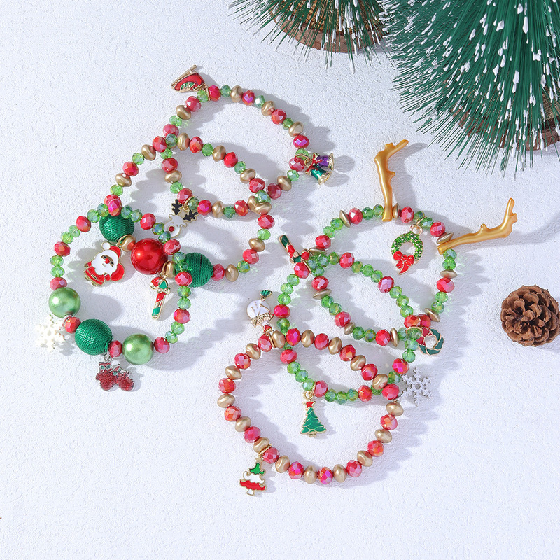Cross-border European and American holiday bracelet Christmas candy color handmade beaded bracelet dripping oil Santa Claus elk bracelet Cross-border European and American holiday bracelet Christmas candy color handmade beaded bracelet dripping oil Santa Claus elk bracelet